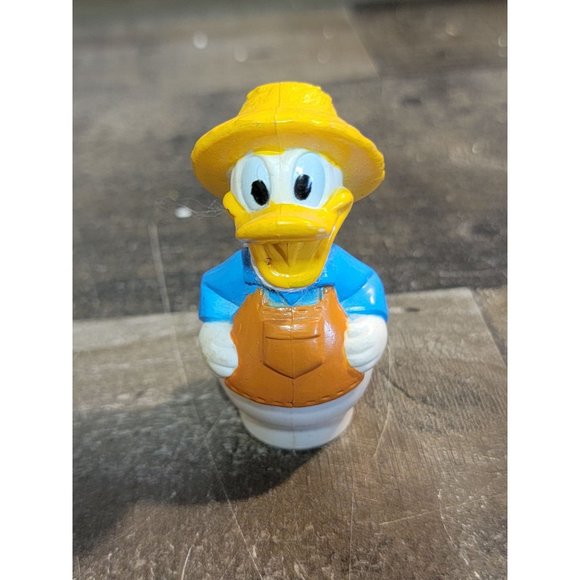 Disney Arco Donald Duck farmer toy figure - Picture 1 of 5